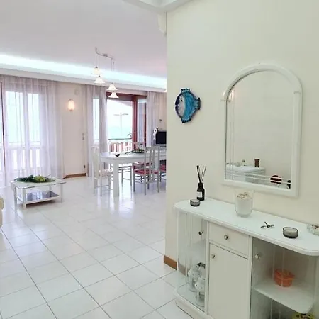 Divina לינה וארוחת בוקר מרינה די סן ויטו